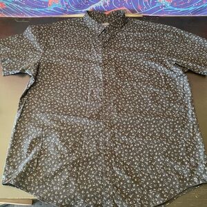 Van Heisen Men's Black Patterned Shirt